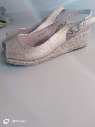 Zapatillas esparto WK beige/doradas talla 39