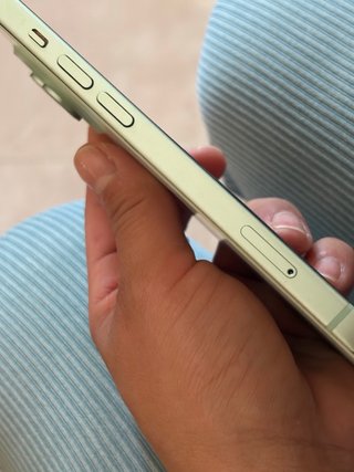 iPhone 15 Verde/Blanco