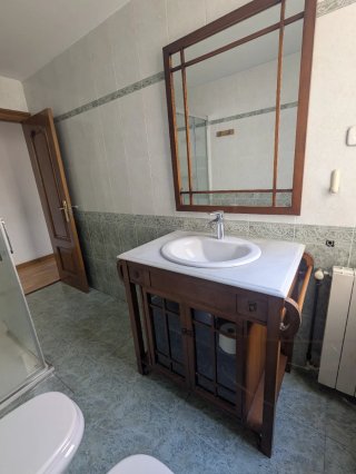 Mueble baño vintage madera y mármol