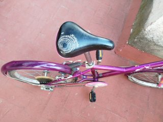 Bicicleta infantil B'twin morada