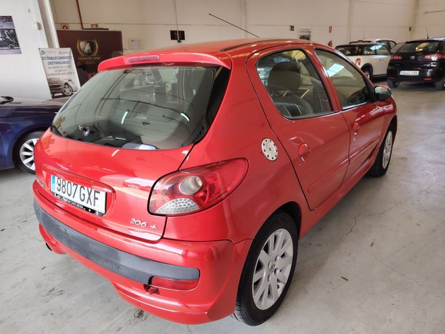 Peugeot 206 2010