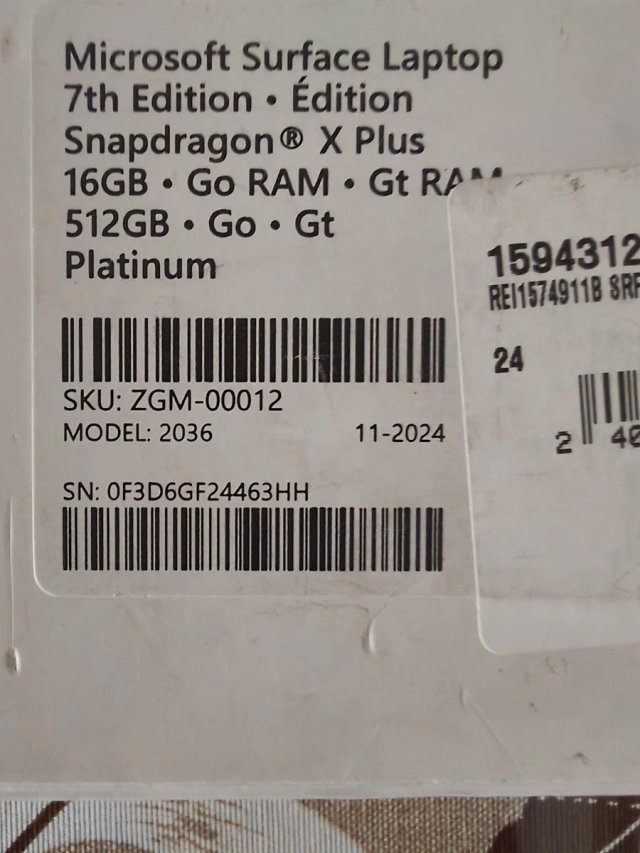 Microsoft Surface Laptop 7 512GB Snapdragon X Plus