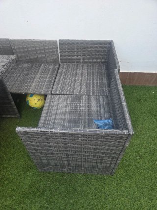 Conjunto de jardín de mimbre gris