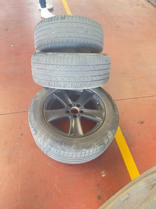 Llantas 255/55 R18