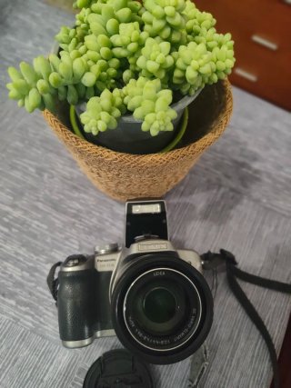 Fotocamera Panasonic Lumix DMC-FZ28