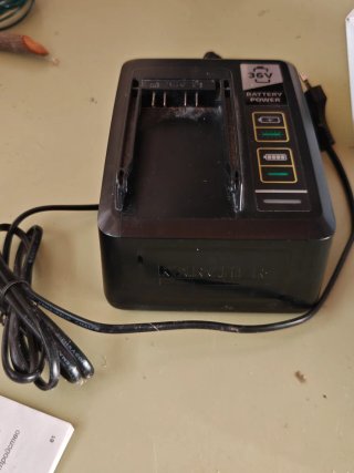 Cargador rápido Kärcher 36V Batería