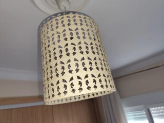 Lámpara de techo decorativa beige