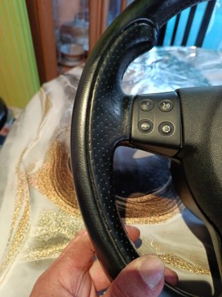 Volante Seat León FR