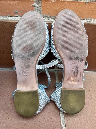 Sandalias Gloria Ortiz plateadas