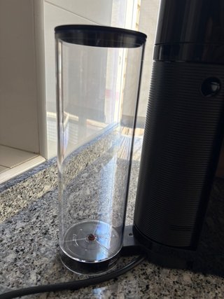 Cafetera Nespresso Vertuo Plus Negra
