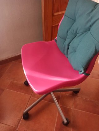 Escritorio y Silla Ajustables