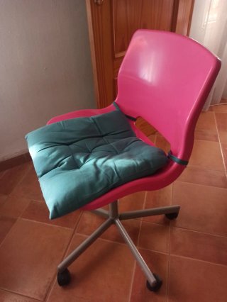 Escritorio y Silla Ajustables