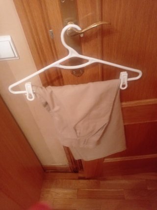 Pantalón de verano beige