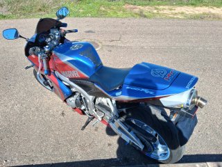 Honda CBR 600RR Edición Capitán América