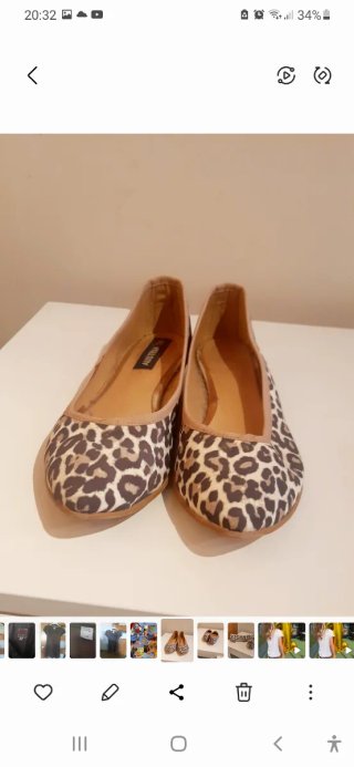Zapatos de tacón con estampado de leopardo