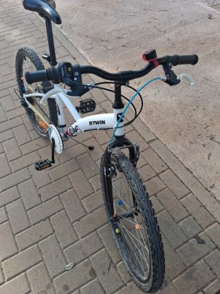 Bicicleta de Montaña Btwin Blanca