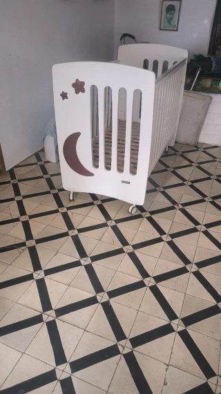 Cuna bebé con colchón