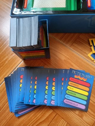 PICTIONARY MANÍA