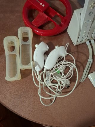 Consola Nintendo Wii Blanca + Accesorios