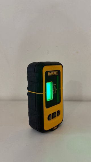 Nivel Láser DW089CG y Detector Láser DE0892G