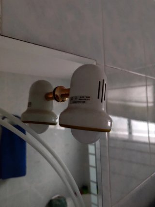 Espejo de baño con dos focos