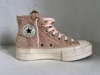Converse Chuck Taylor