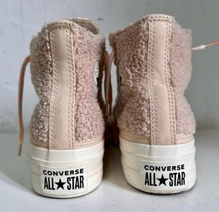 Converse Chuck Taylor