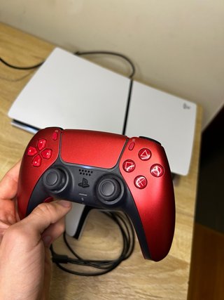 Consola PS5 Digital Edition + 2 Controles