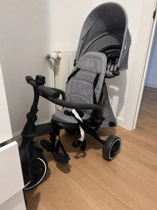 Triciclo Kinderkraft gris