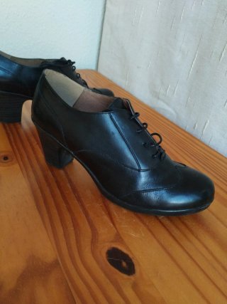 Zapatos de piel negros mujer