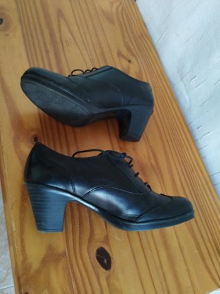 Zapatos de piel negros mujer