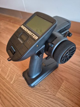 Emisora RadioMaster MT12