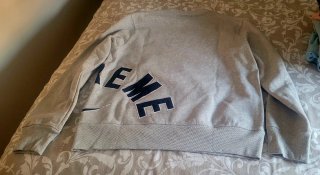 Sudadera Supreme Gris