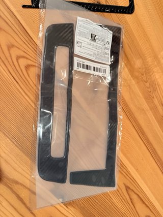 Embellecedor Carbono Mercedes C204 2011-2014