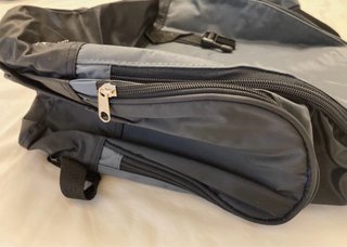 Mochila negra grande “Feel the Energy” – NUEVA