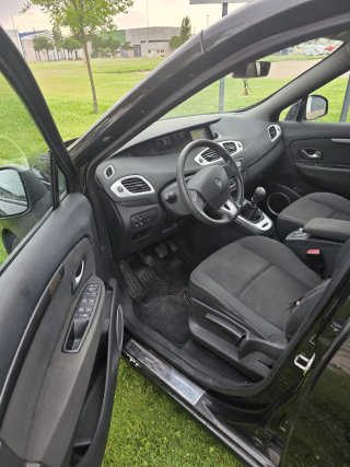 Renault Scenic 2010