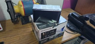 Kenwood DMX7018BTS Monitor con Receptor