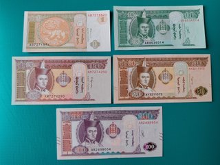 5 Billetes de Mongolia