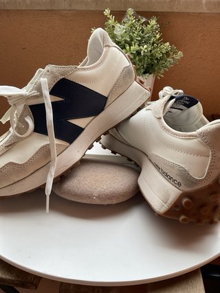 Zapatilla New Balance 327 Beige/Azul