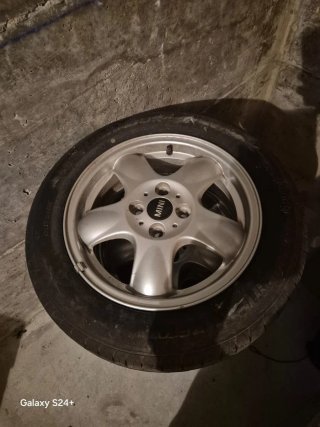 Llanta Mini One 15 pulgadas