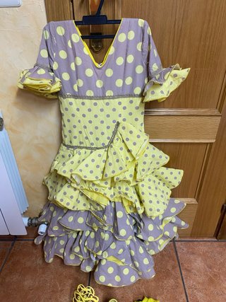 Vestido Flamenca y accesorios Talla 4-6 años