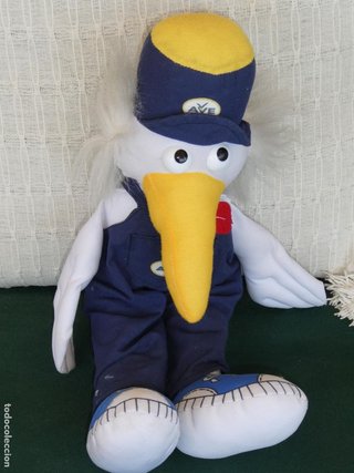 PELUCHE MUÑECO FERROVIARIO. MASCOTA REVISOR TRENES