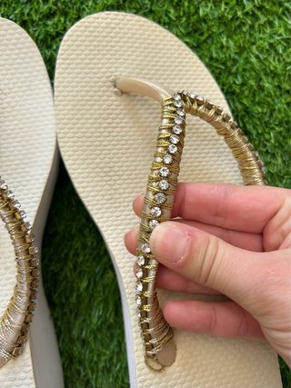 Chanclas Havaianas High Beige y Doradas Talla 37