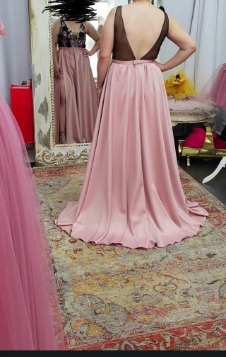 Vestido elegante negro y rosa