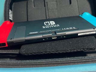 nintendo switch azul y rojo