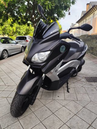 Yamaha XMAX 250 Sport.