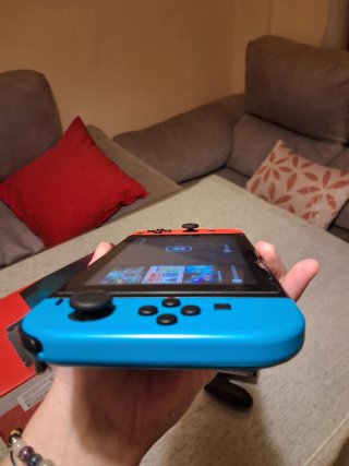 Nintendo Switch V2