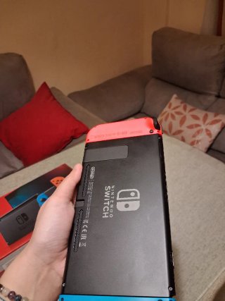 Nintendo Switch V2