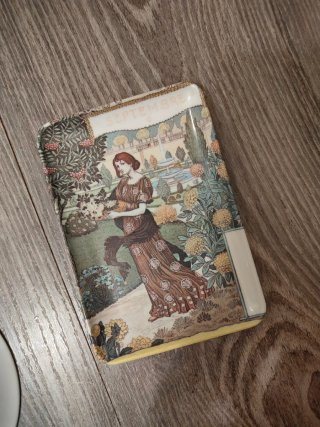 Se vende lote de antigüedades y vintage