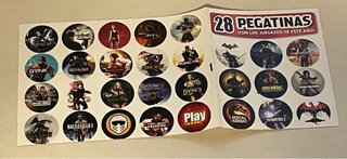 Gran lote de Pegatinas de videojuegos y 4 chapas.